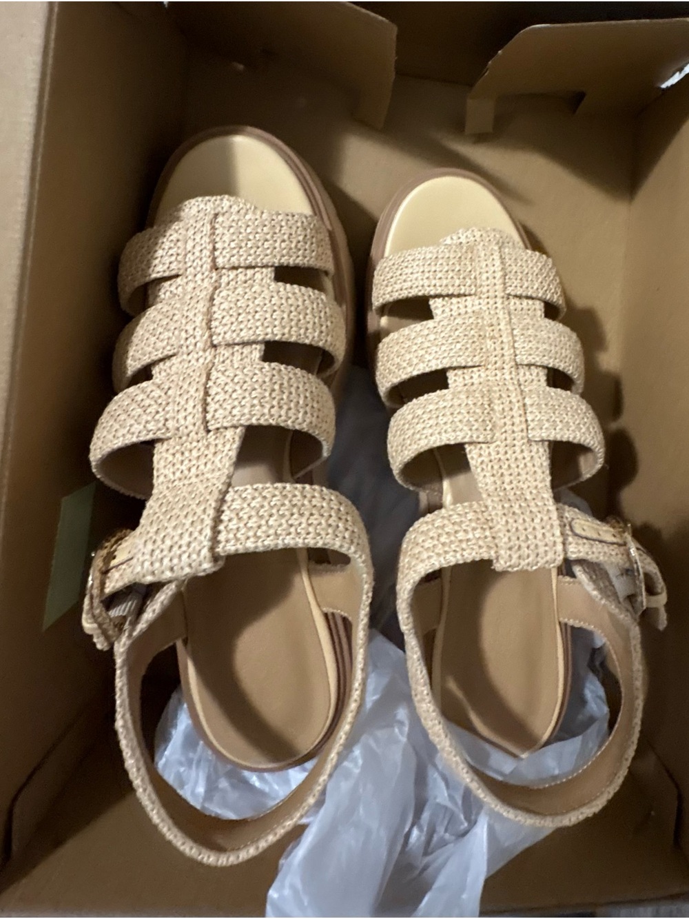 Universal Thread beige - Picture 5 of 7